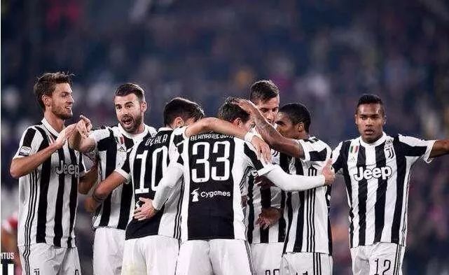 米格尔·卡布瑞拉在 2012 年赢得美联打击三冠王，成为 45 年来达成此成就的第一人