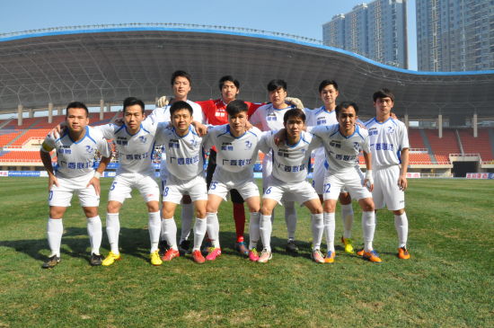 马丁内斯谈C罗肘击被罚下：那不是暴力行为，而是对挑衅的反应