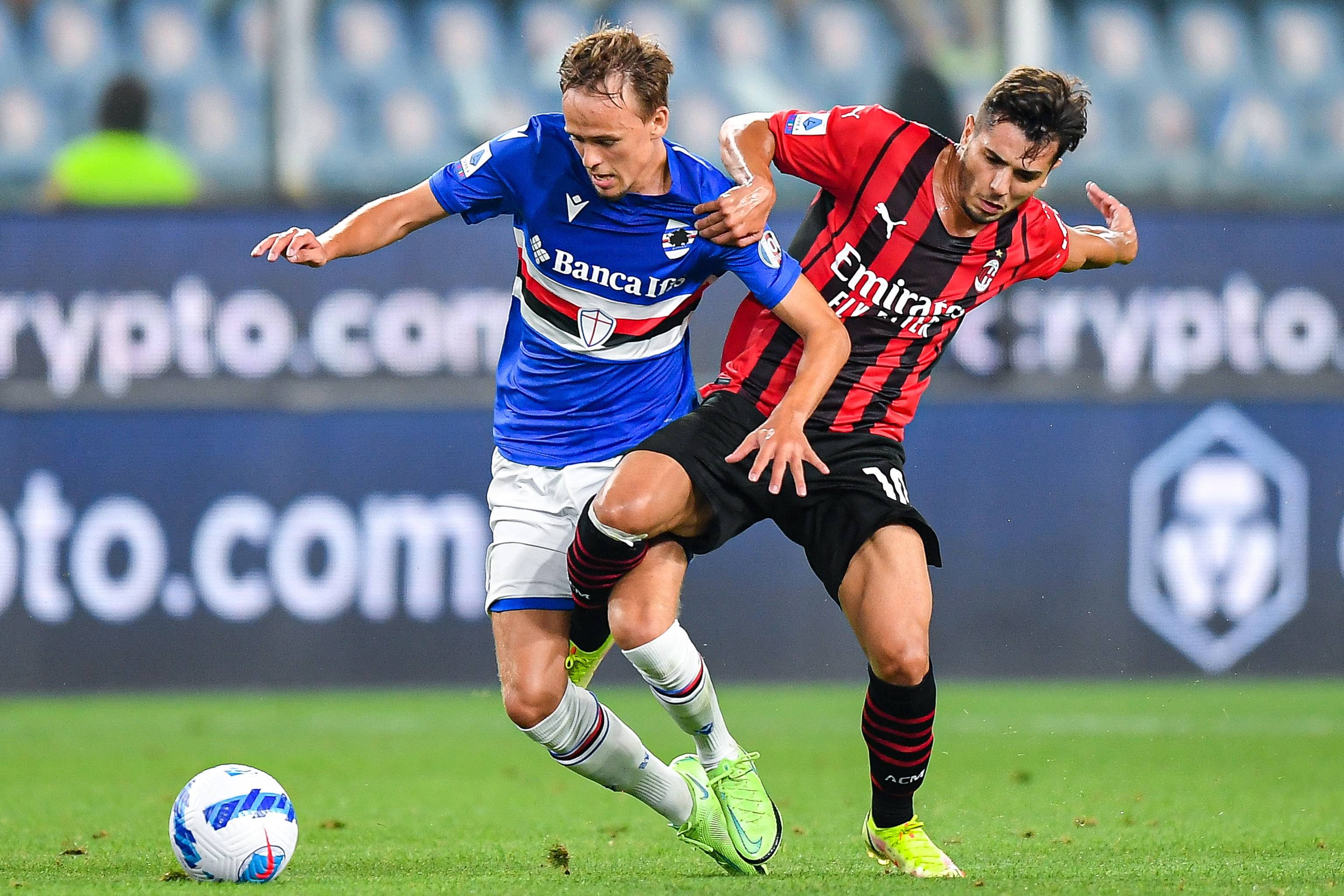 《捕手的“偷好球”艺术：如何通过接球框架影响判罚？》