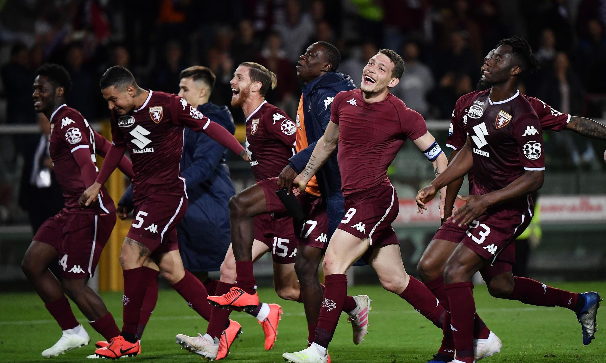 佐佐木主浩以“大魔神”之姿加盟水手，获选美联年度新人王